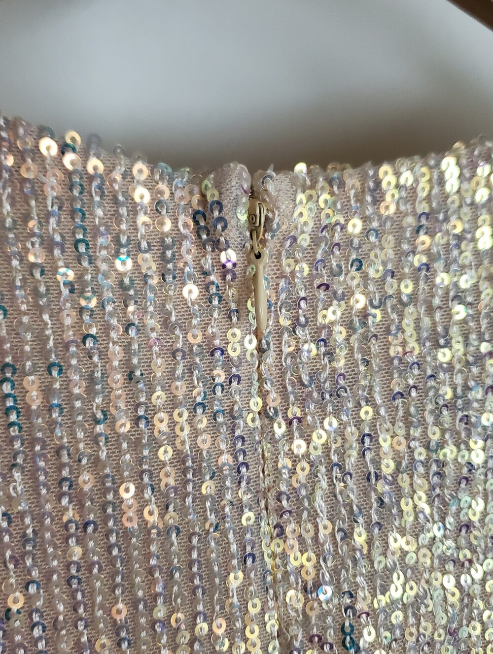 Champagne Gold Sequin V-Neck Peplum Babydoll Y2K Stretch Puff Sleeve Top WomensM - Picture 6 of 13